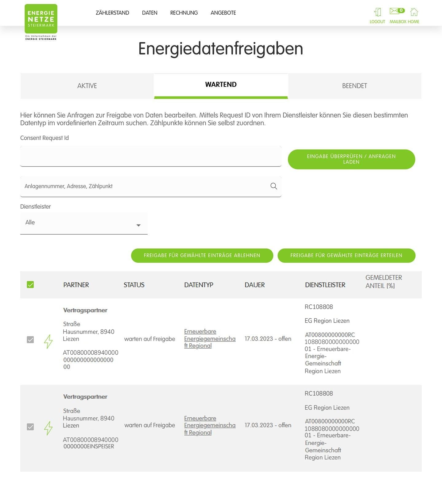 Beide Anfragen angehakt, darüber die Knöpfe Freigabe ablehnen und Freigabe erteilen